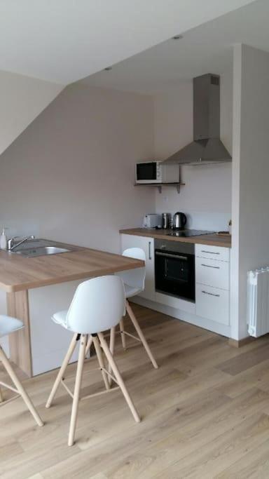 Agreable Studio A La Campagne Et Proche De La Mer Anctoville-Sur-Bosc Exterior foto